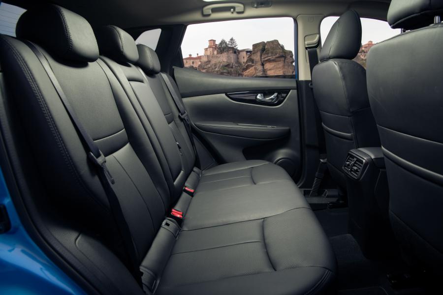 Интерьер Nissan Qashqai 2019 года  (CIS) (фото 38 из 40)
